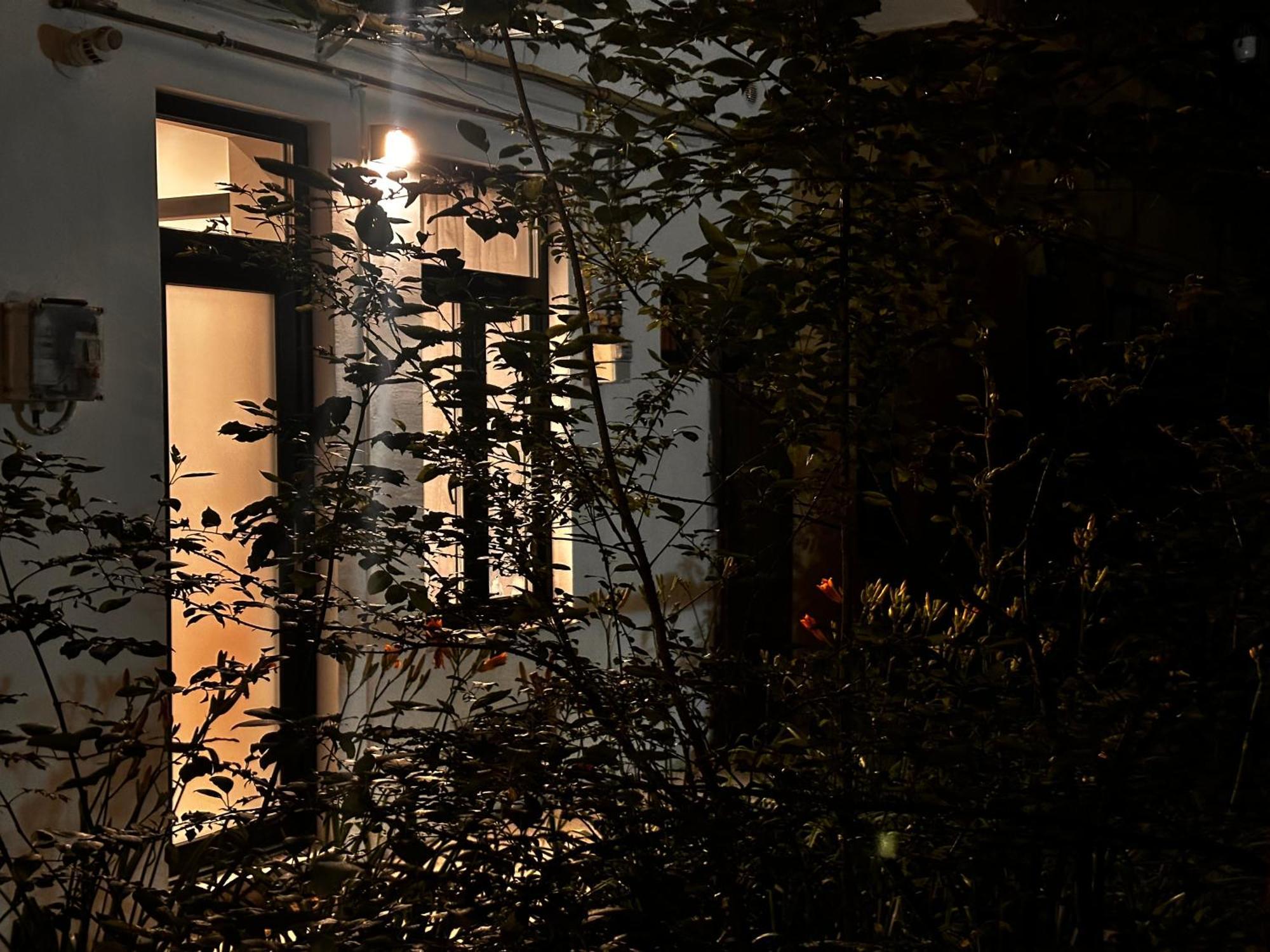 Jais Home-Moon Apartment Old Town كلوج-نابوكا المظهر الخارجي الصورة
