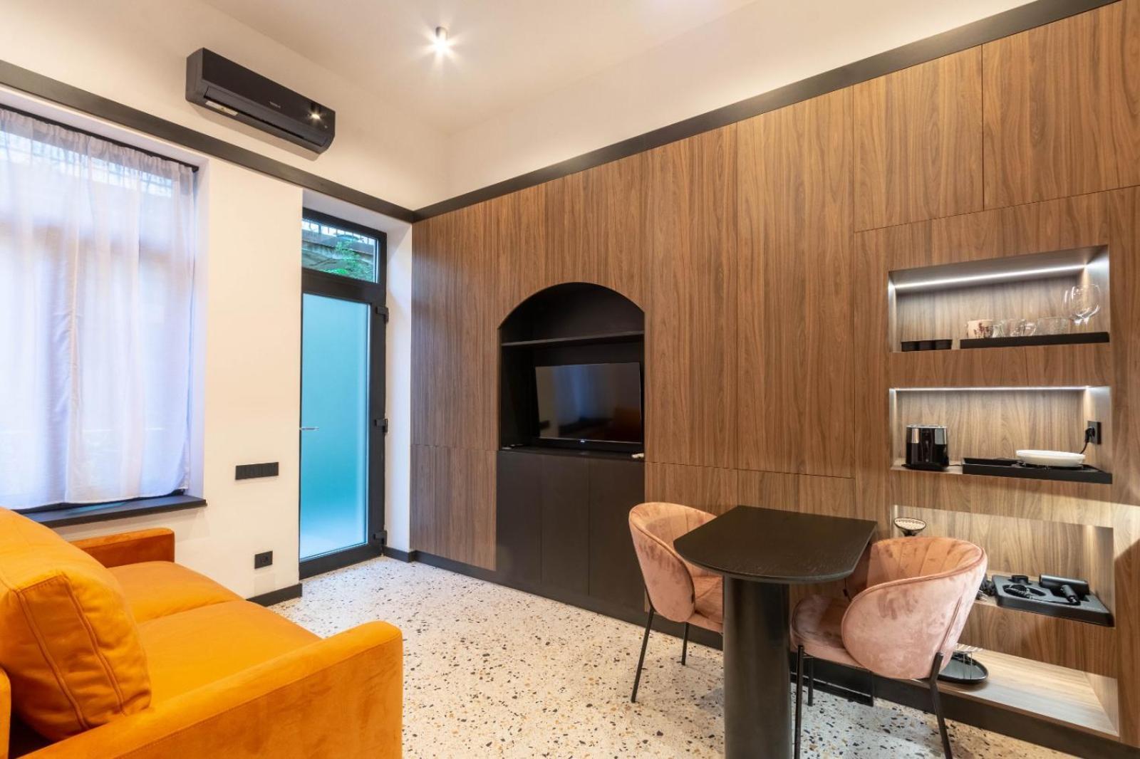 Jais Home-Moon Apartment Old Town كلوج-نابوكا المظهر الخارجي الصورة